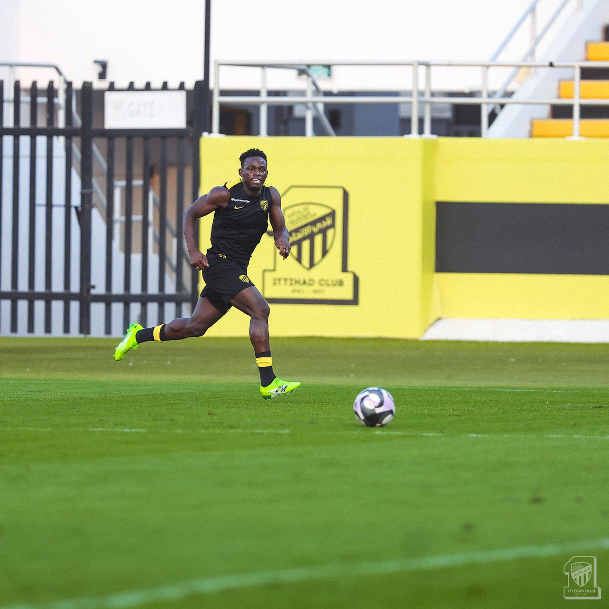 على أتمِّ الاستعداد للقاء الغد 💯