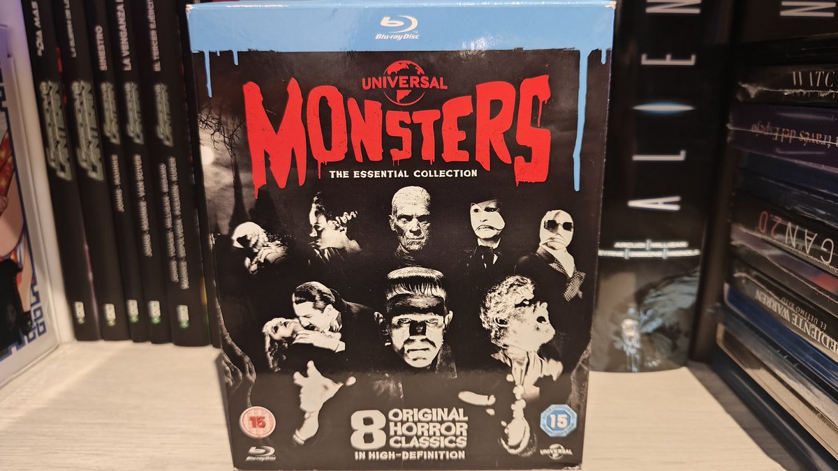 Noche de pizza + peli. En lo que tengo dudas es cual de todas ver 😅