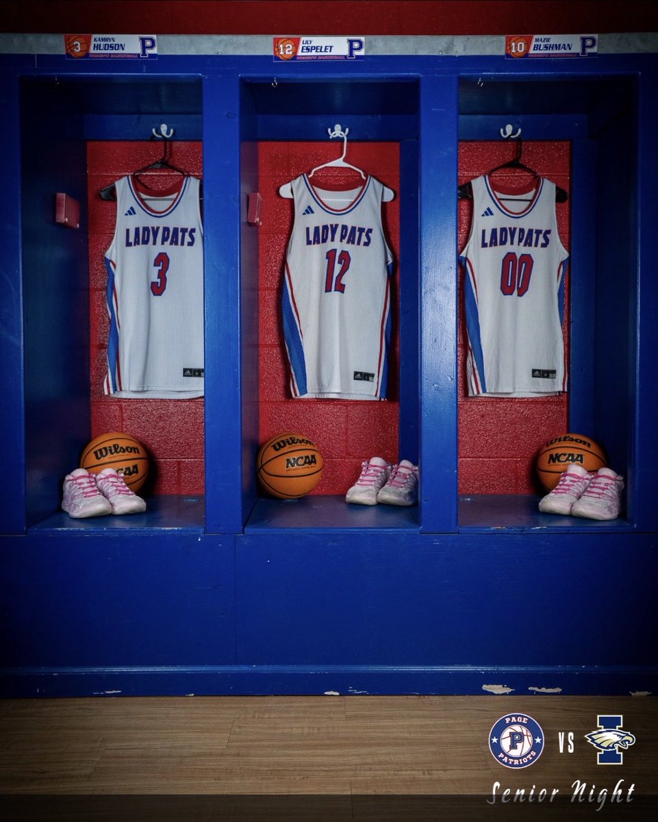 threesandd's tweet image. Not ready to end the journey w/these three !  #SeniorNight
@MazieBushman 
@kamrynhudson3 
@lily_espelet