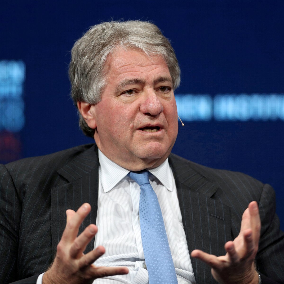 ProudSocialist's tweet image. BREAKING NEWS: The latest Epstein files reveal that the former CEO of Apollo Global Management and billionaire Leon Black raped a 7-year-old girl and “bit her private parts making her bleed.”

These are the monsters that our government is protecting.

The entire system must go.