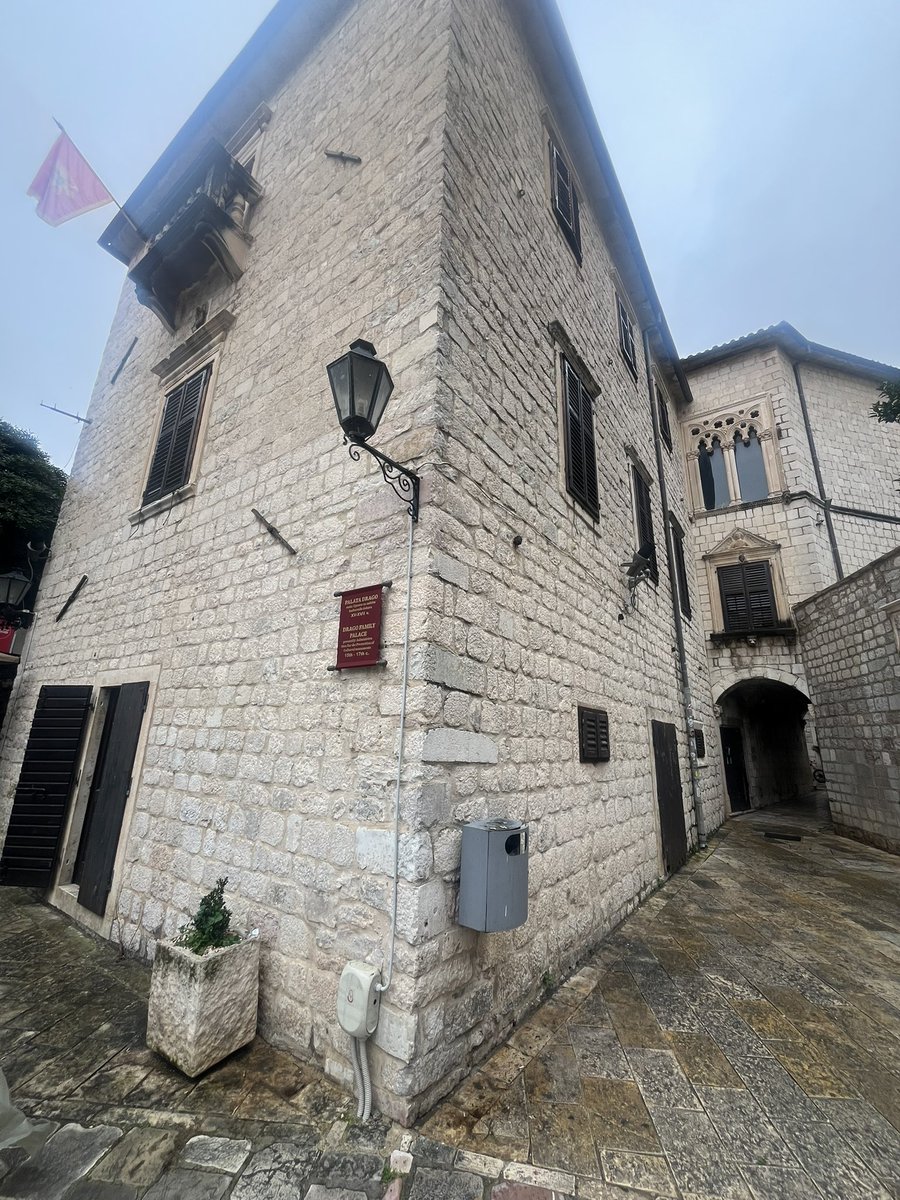 Milos Basileus tweet media