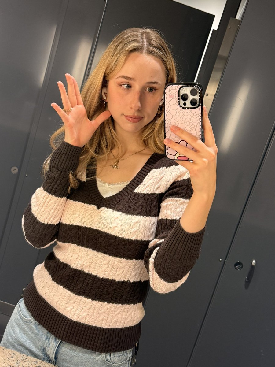 Things r tough but at least i’m cute