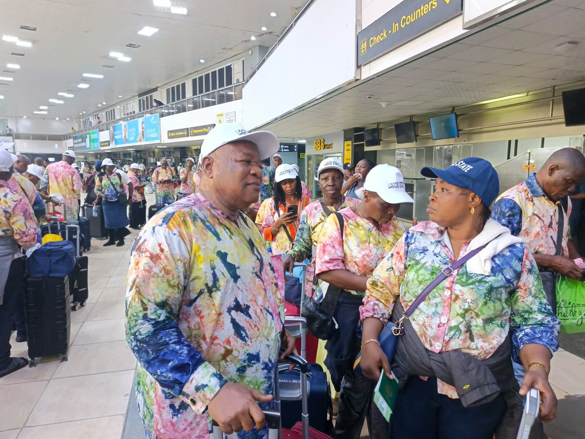 followlasg's tweet photo. SECOND BATCH OF LAGOS PILGRIMS DEPARTS FOR JORDAN, ISRAEL

https://t.co/0biKFK7eja

@jidesanwoolu @drobafemihamzat @gbenga_omo @gboyegaakosile @LanreBajulaiye @BarrBimbola @Mr_JAGs @Riddwane
#AGreaterLagosRising 
#LASG https://t.co/PWqxkF17RY