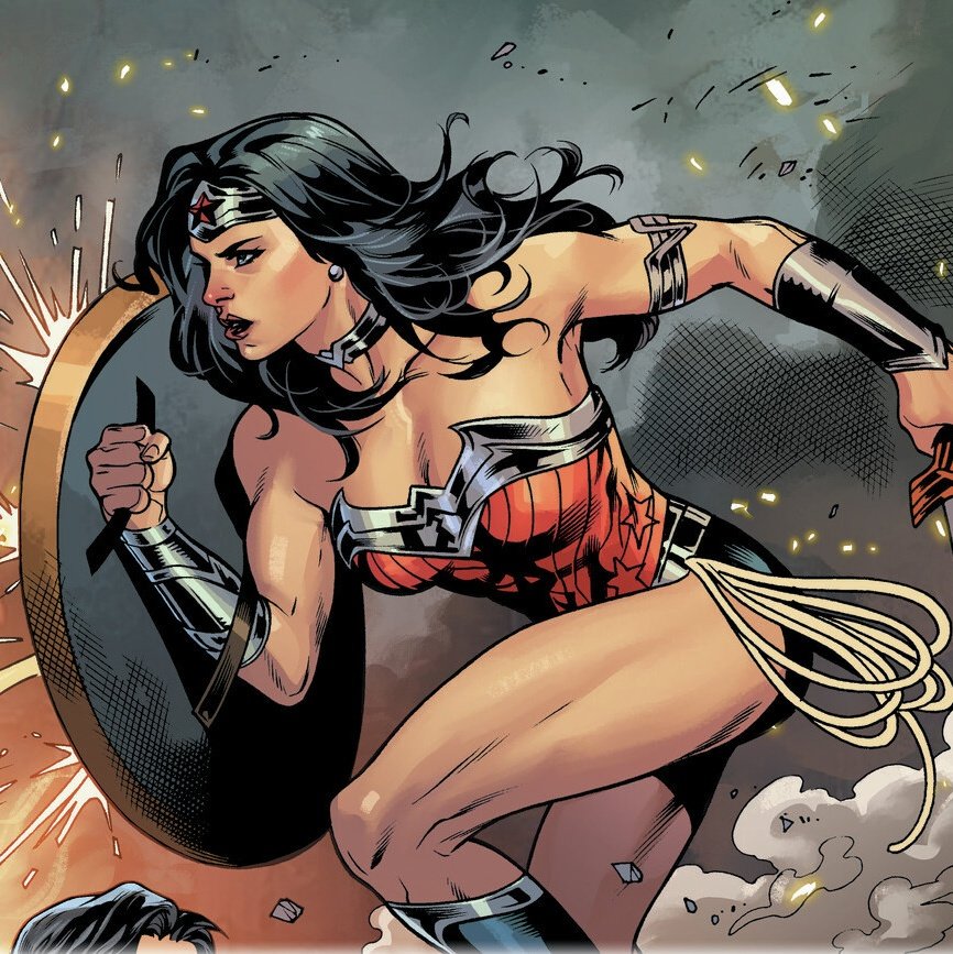 Ao Happy Sad Confused

Emerald Fennel respondeu se gostaria de dirigir o filme da #WonderWoman do DCU:

"Bem, isso seria maravilhoso. Mas não sei se dirigiria as coisas de outras pessoas."