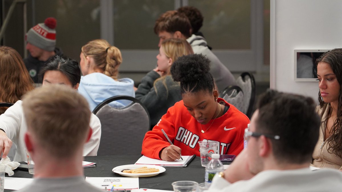 The Eugene D. Smith Leadership Institute tweet media