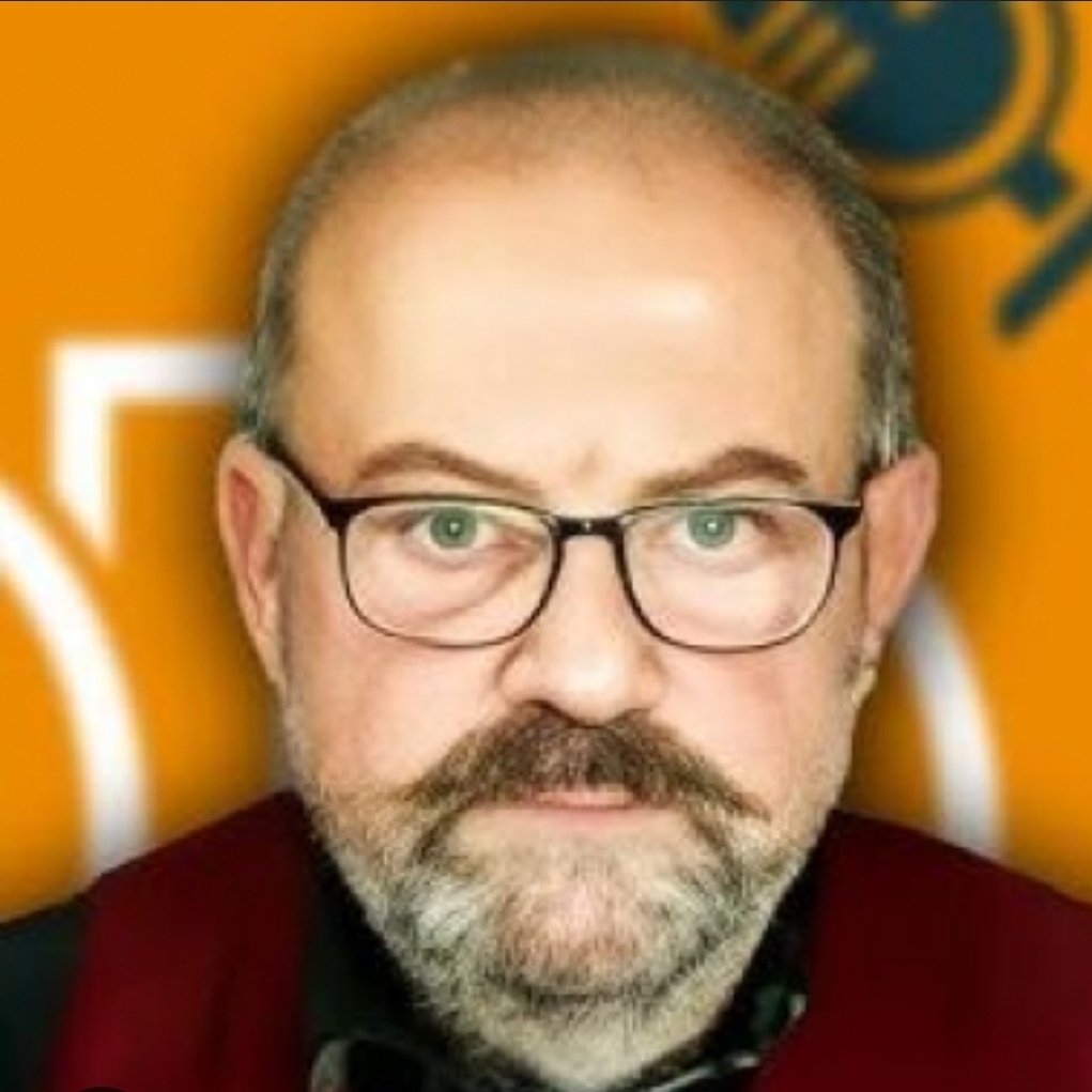 Elijah J. Magnier
   En Vedette .