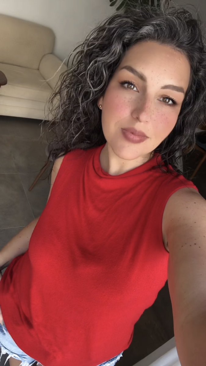 Renata Villarreal tweet media