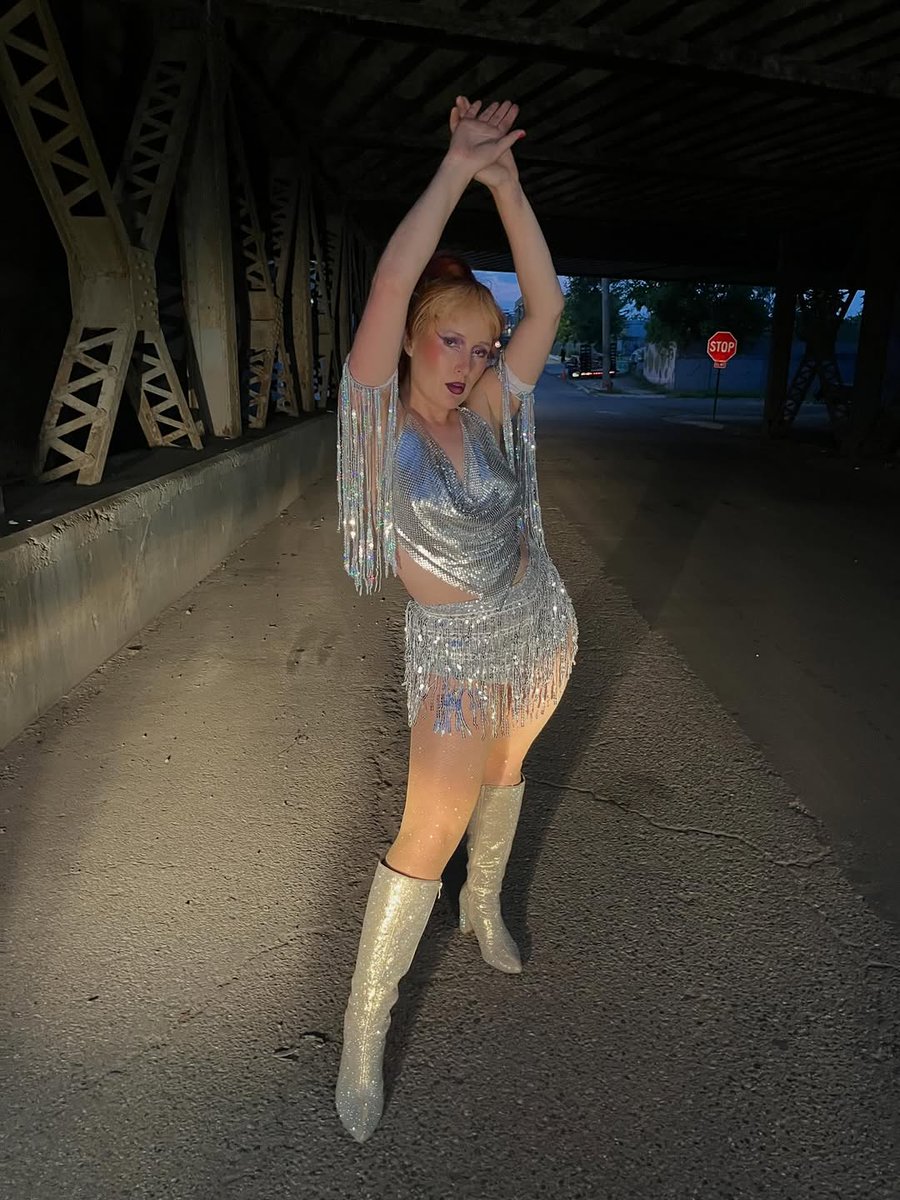 Kitten Robot Records tweet media