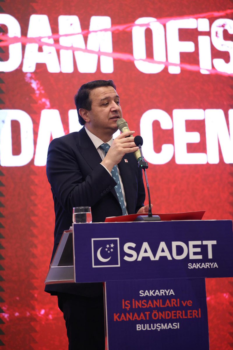 spsakarya's tweet photo. Genel Başkanımız Sayın Mahmut Arıkan’ın katılımıyla Sakarya’da iş insanları ve kanaat önderleriyle verimli bir buluşma gerçekleştirdik. Şehrimizin ekonomik potansiyelini, yatırımı, üretimi ve istihdamı güçlendirecek projelerimizi paylaştık. https://t.co/ojKIoXMauv