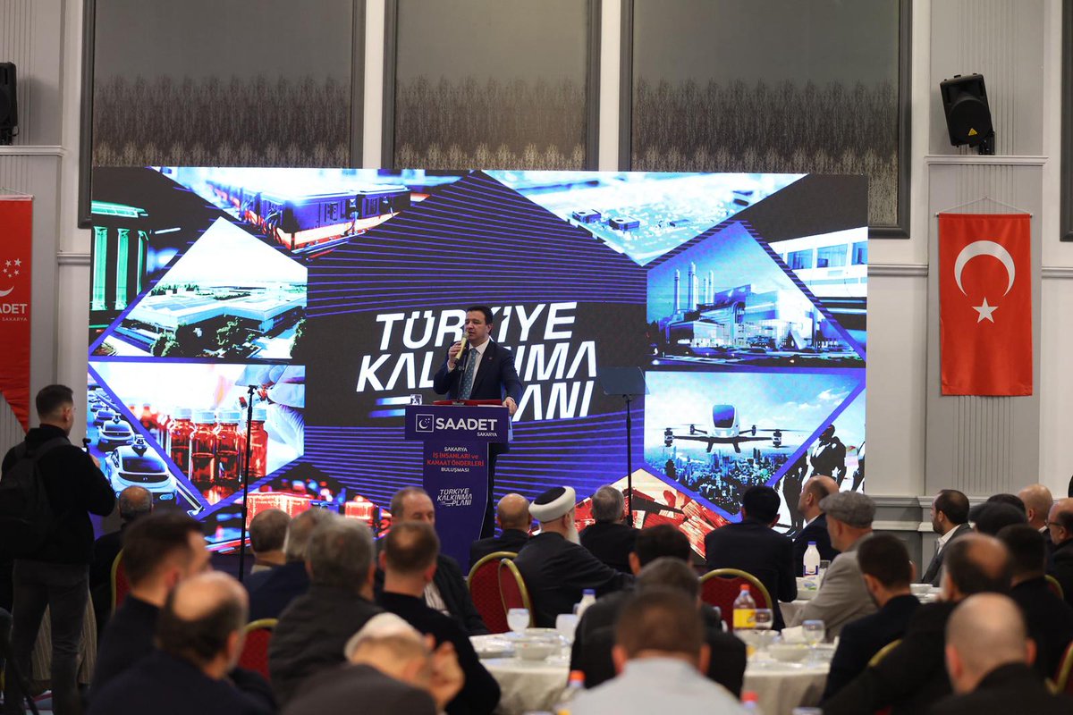 spsakarya's tweet photo. Genel Başkanımız Sayın Mahmut Arıkan’ın katılımıyla Sakarya’da iş insanları ve kanaat önderleriyle verimli bir buluşma gerçekleştirdik. Şehrimizin ekonomik potansiyelini, yatırımı, üretimi ve istihdamı güçlendirecek projelerimizi paylaştık. https://t.co/ojKIoXMauv