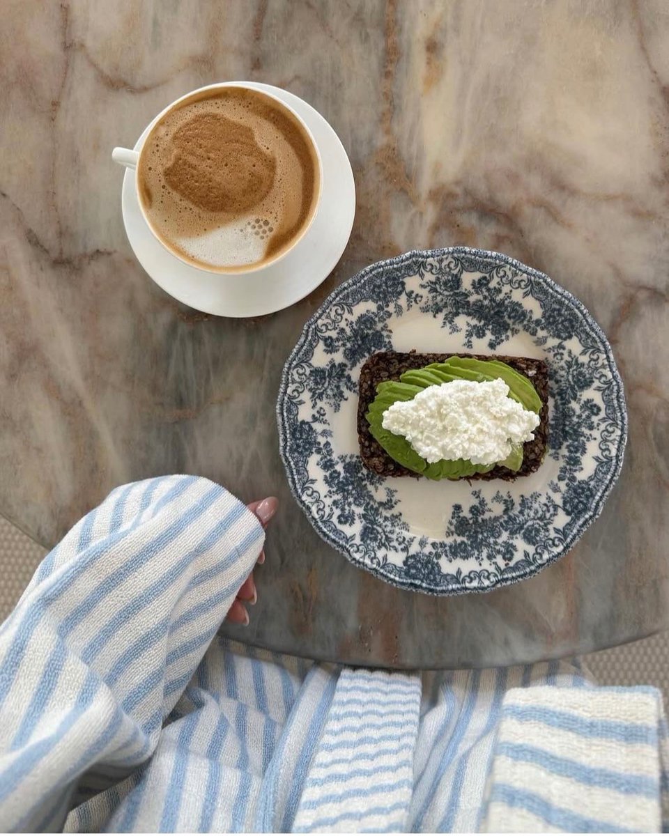 isilsun's tweet photo. healthy breakfast https://t.co/dA949cLtrC