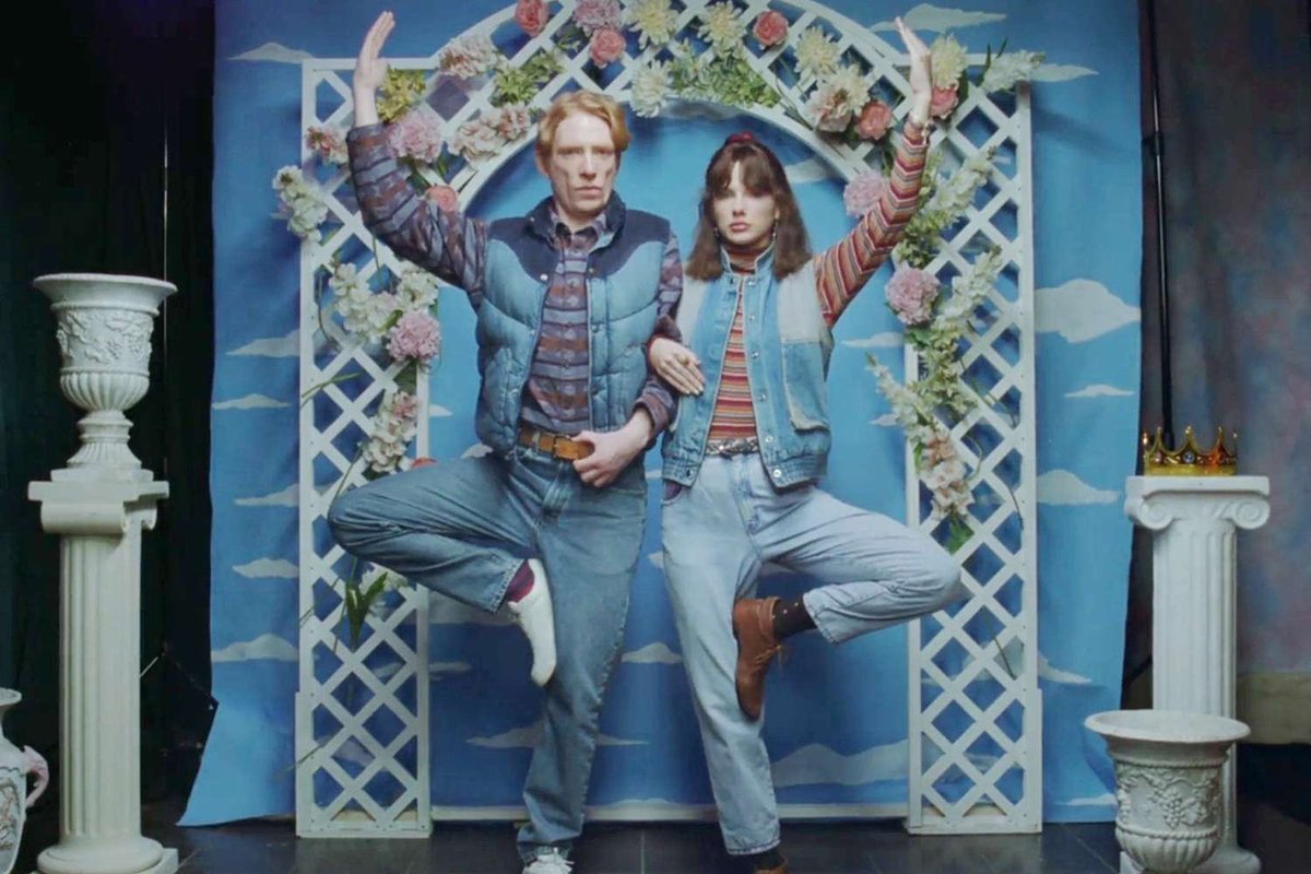 the7wivesofRH's tweet photo. OOMF is rocking me!! 

This is the "tree" pose in yoga... meaning it's PR cause Tree is her PR manager 🌳🧘‍♀️💐🪵

PR

Public Relations 📰
Pet Rock 🪨
Paper Rings 💍

Performance aRt 🎭 lol https://t.co/hVdSbVNqTA