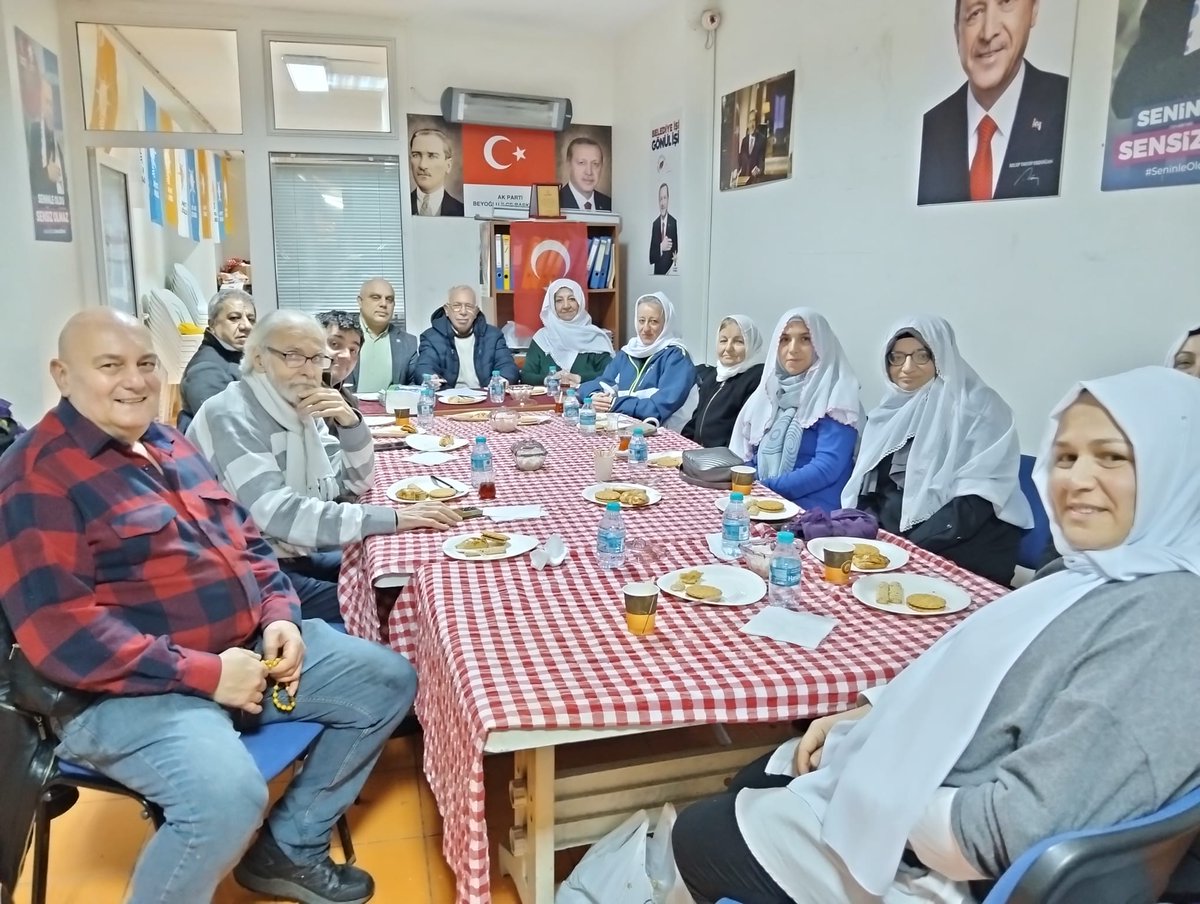 emin_l3674's tweet photo. ESKİŞEHİR MAHALLESİ HAFTALİK OLAĞAN YÖNETİM KURULU TOPLANTIMIZI MAHALLE BAŞKANIMIZ @RTARSLAN58  BAŞKANLIĞINDA İLÇE YÖNETİM KURULU ÜYEMİZ @mitelik67515527 RİYASETİNDE GERÇEKLEŞTİRDİK HAYIRLARA VESİLE OLSUN İNŞALLAH @RTErdogan @srkplt @abdullahozdemir @sinanmericc https://t.co/U10Elh5z2q