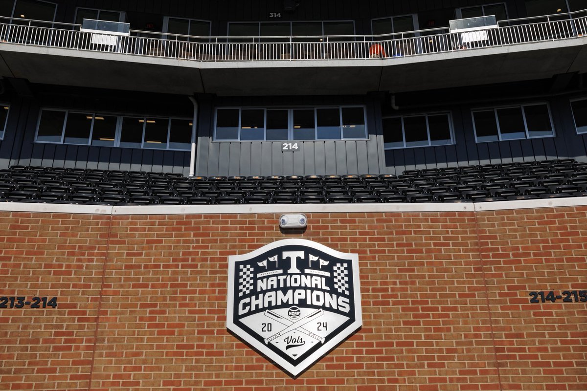 SullenSerf tweet media