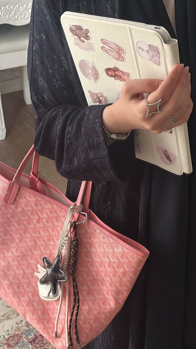 𝘉𝘢𝘺𝘥𝘢.⊹𝜗𝜚⋆ . tweet media