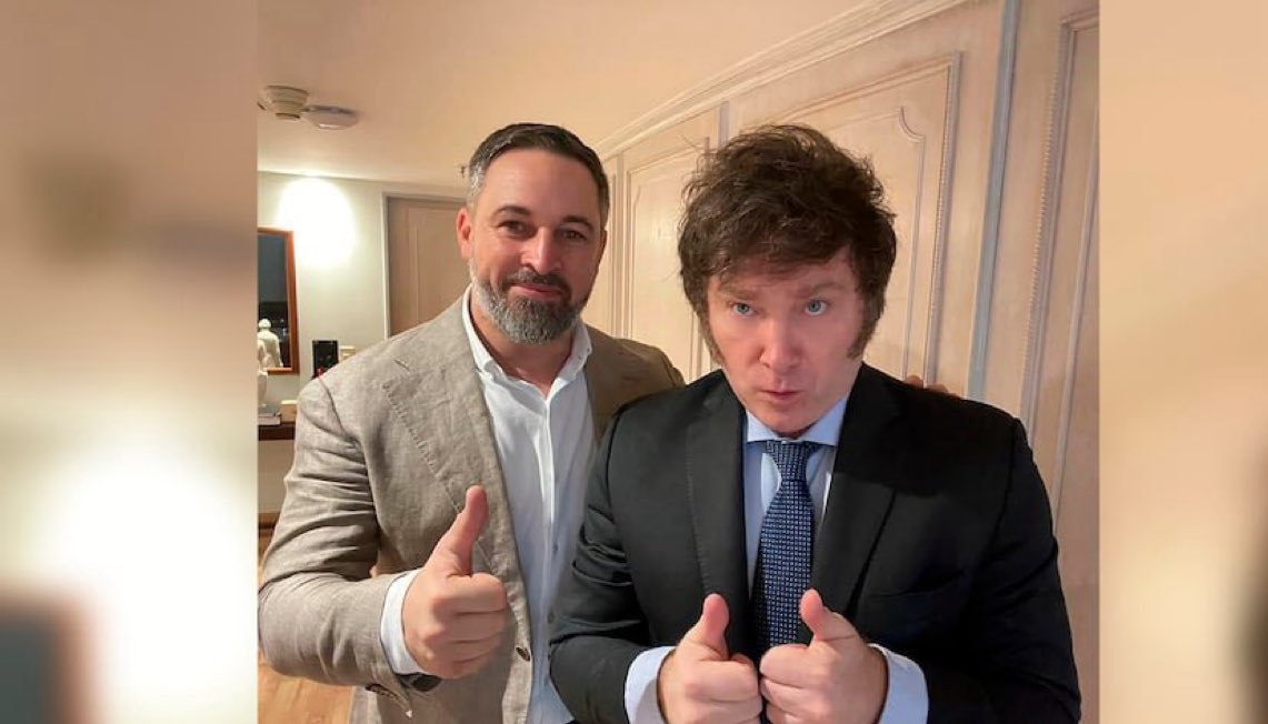 Spoiler: el de la barba copiarà la reforma del de las patillas.