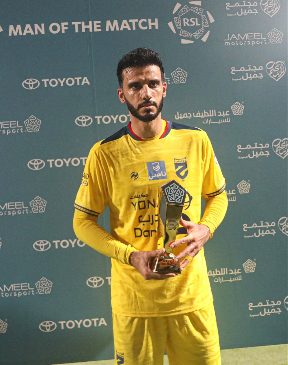 عمرو tweet media