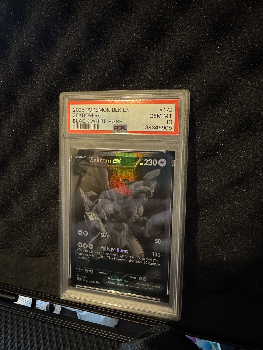 hydra468's tweet image. my first waffle time! 🧇🧇🧇

$20 a spot, 45 spots, unlimited entries 

rt for a chance for a free entry!

rt’s are appreciated &amp;lt;3

hopefully this gets traction lol 

(you don’t pay until all spots are full)