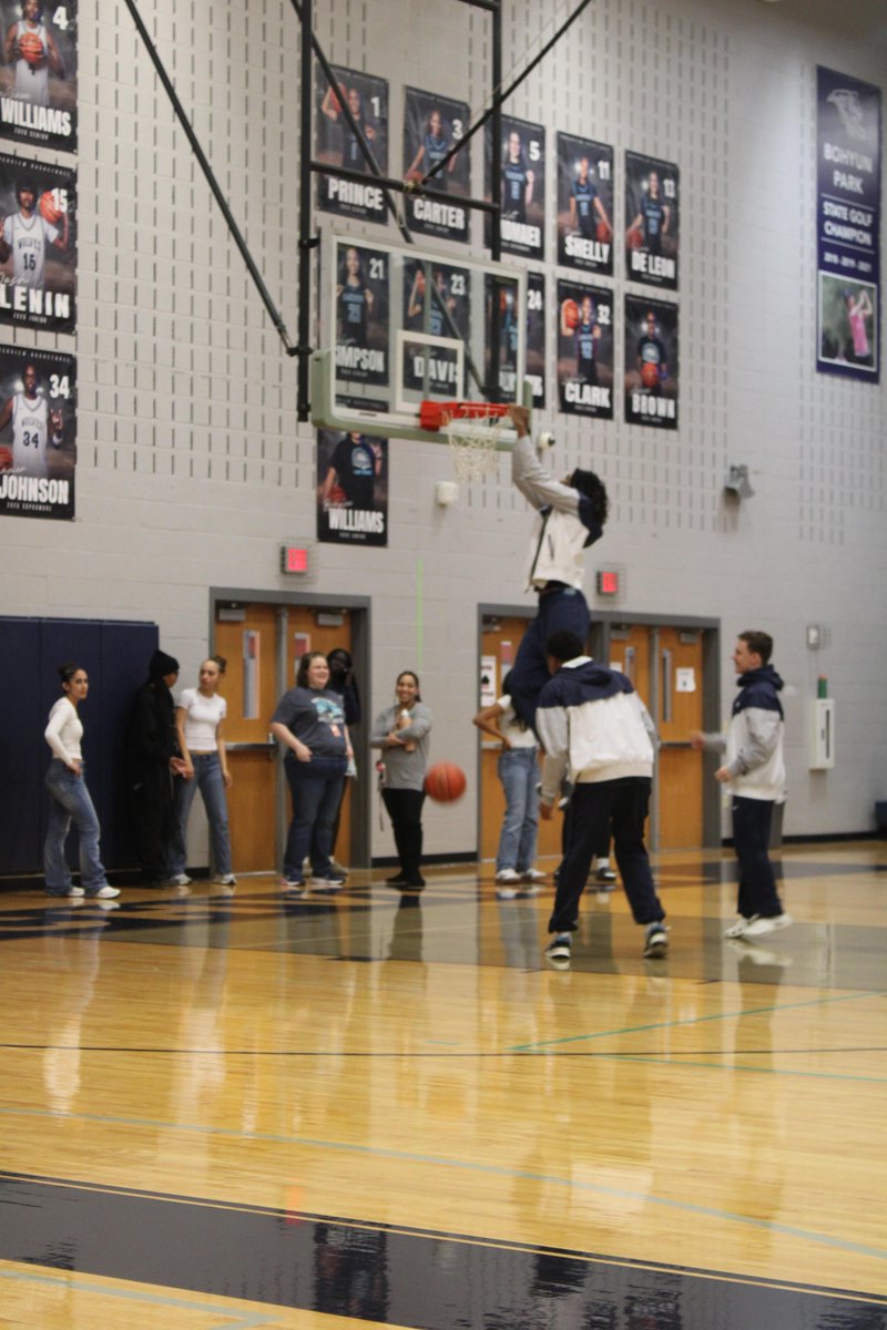 Ranchview High School tweet media