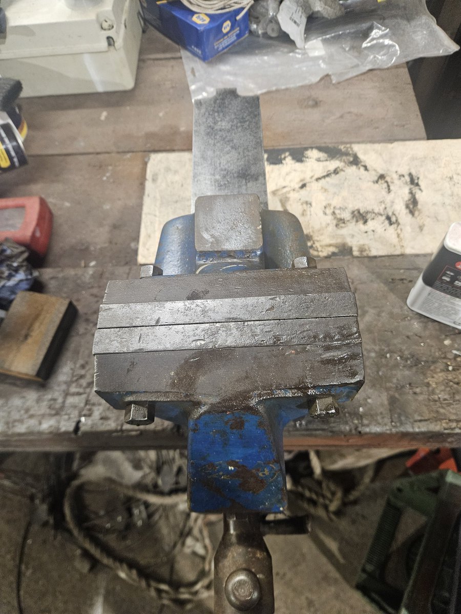 Frank James Hall tweet media