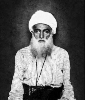 İki büyük kahraman;

Türk İskilipli Atıf            //        Kürd  Şeyh Said