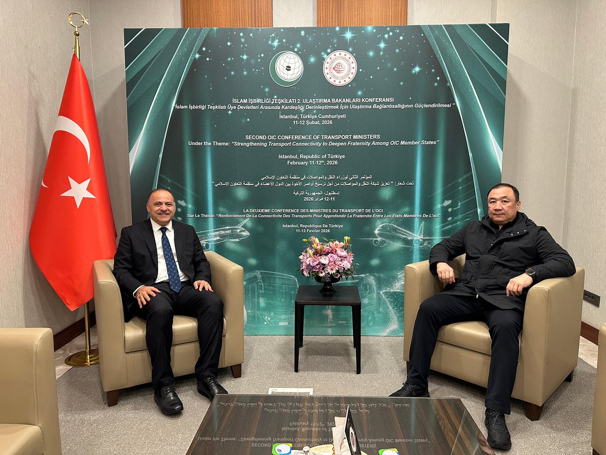 İslam İşbirliği Teşkilatı Bakanlar Konferansı kapsamında ülkemize gelen Kazakistan Cumhuriyeti Ulaştırma Bakanı Nurlan Sauranbaev’i İstanbul Havalimanı’nda karşıladık.

Gerçekleştirilecek temasların, ulaştırma alanında karşılıklı iş birliğimizi güçlendirmesini ve ortak projelere