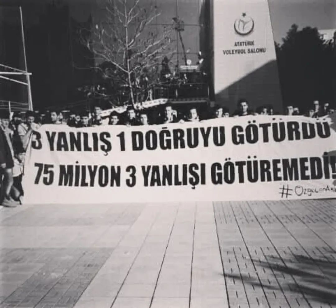 Group İzmir GFB tweet media