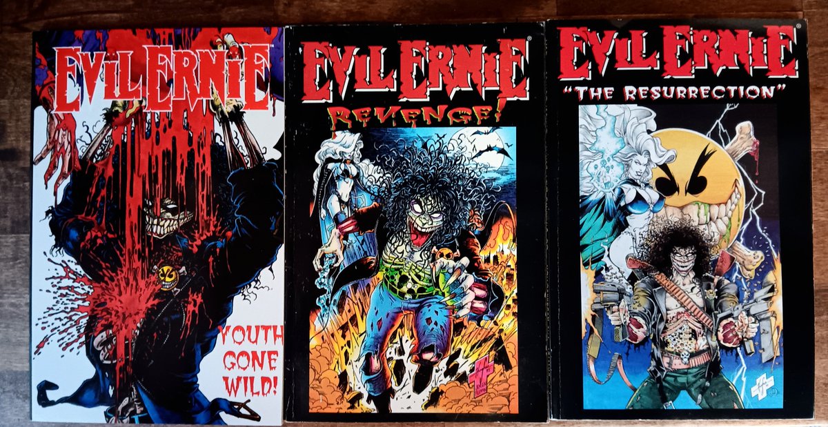Some crazy violent fun with lady death and ernie. Got these Evil Ernie collections dirt cheap from online thrift stores. Solid gold 🤘. Really wasnt expecting to get Youth gone wild, lucked out and it showed up in excellent condition and I only paid like 6 bucks lol