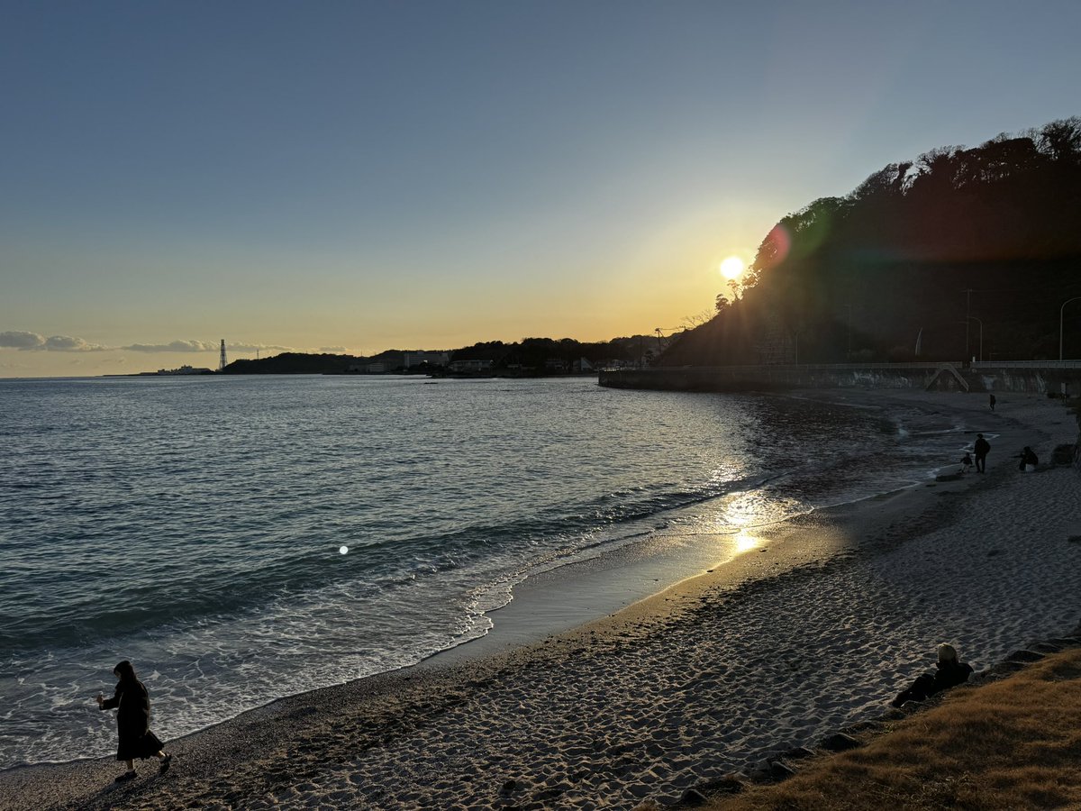 おはようございます
        ┏ʕ๑•ɷ•ʔ♪
    ┏┛┗〇〇 ┓, ·.ﾟ･*.✧︎┓
    ┗┓┏ ┛┗╋┓  ┏┛ ┗┓       
╭━┛┗━ ʕ•́ᴥ•̀ʔ   ┗┓ ┏┛
┃╭╮┏┓ いぐま     _│    │_☆
┃┗┛┃┃  │   │   │ _ ʕ•ω•ฅʔ │ 
╰ -᷅ᴥ-᷄ ╯╰✿ ┗━╯┗━┛▔
本日もよろしくねʕ•ɷ•ʔฅ