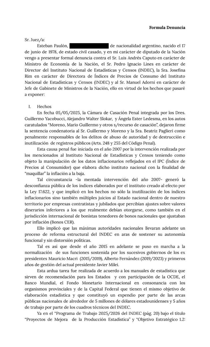 MartnPeiretti1's tweet image. 🚨AHORA🚨 Que lo sepa el mundo. Acaban de denunciar penalmente al delincuente de Luis Caputo, Pedro Lines, Josefina Rim(IPC) y a Manuel Adorni, por manipular los datos de inflación, por destrucción de documentación pública. Mintieron con los datos de inflación y pobreza.