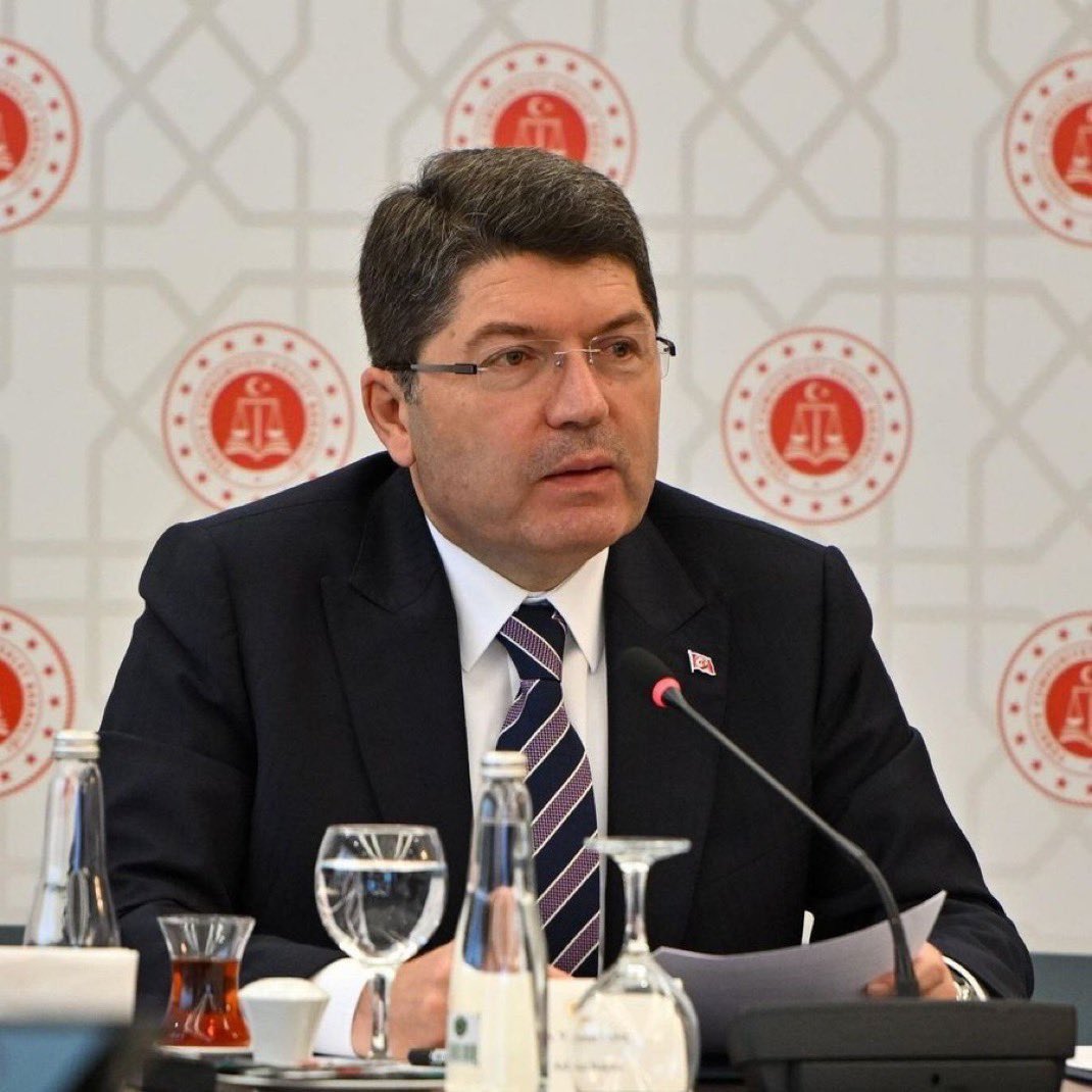 Pusholder tweet media