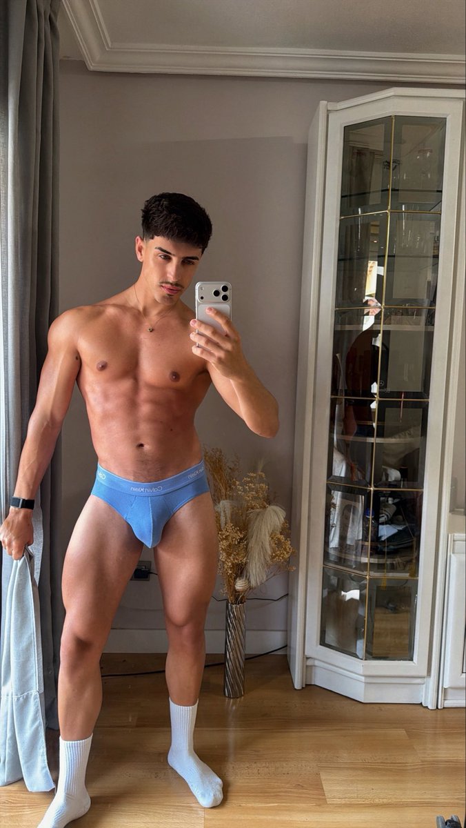 Adrian lopez tweet media