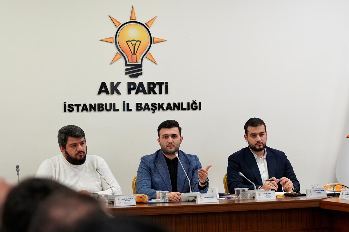 İl Gençlik Kolları Başkanımız <a href="/nevzatyucetr/">Nevzat Yüce</a> başkanlığında İl Yönetim Kurulu Toplantısı gerçekleştirildi.