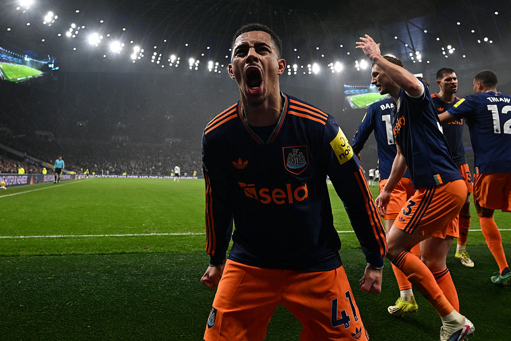 LiamJKennedy23's tweet photo. Fair to say he LOVED that. Nowt more aesthetically pleasing than a player going f*cking NUTS after scoring😍 https://t.co/StUk2QR9dv