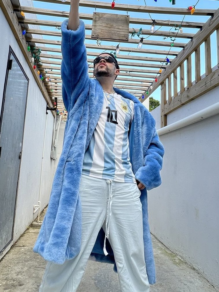 BBPRTV's tweet image. Bad Bunny ha llegado a Argentina. 🇦🇷