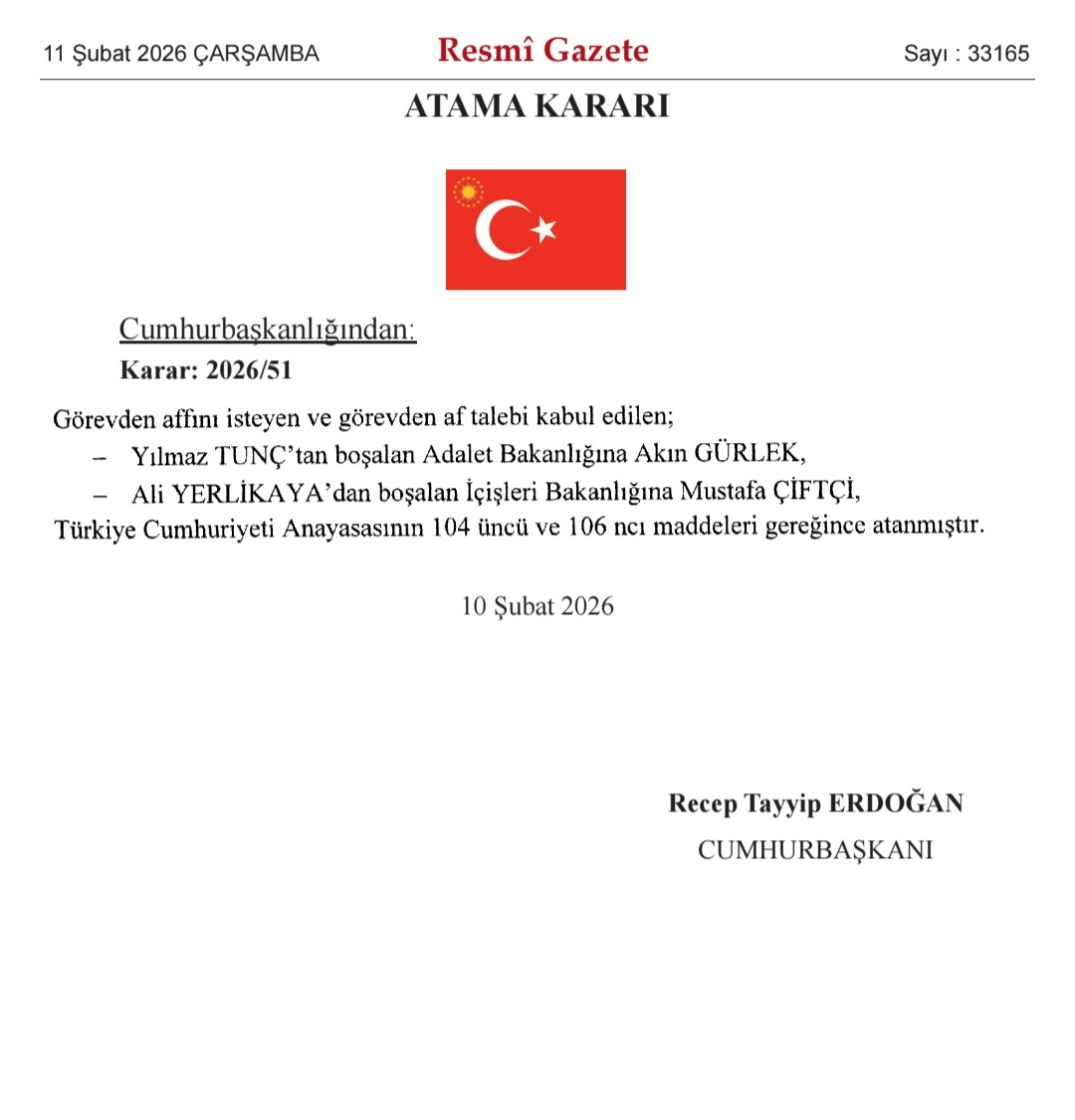 ercangumusmmm's tweet photo. Adalet Bakanlığı görevine atanan Sayın Akın GÜRLEK’e, İçişleri Bakanlığı görevine atanan Sayın Mustafa ÇİFTÇİ’ye yeni görevlerinde Rabbimden üstün başarılar diliyorum.

Görevlerini devreden Sayın Yılmaz TUNÇ ve Sayın Ali YERLİKAYA’ya ise bugüne kadar devletimiz ve milletimiz adına ortaya koydukları hizmetler için teşekkür ediyorum.

Türkiye Yüzyılı hedeflerine kararlılıkla yürüyen kadrolarımızın Allah yar ve yardımcısı olsun.

Rabbim devletimize zeval vermesin,