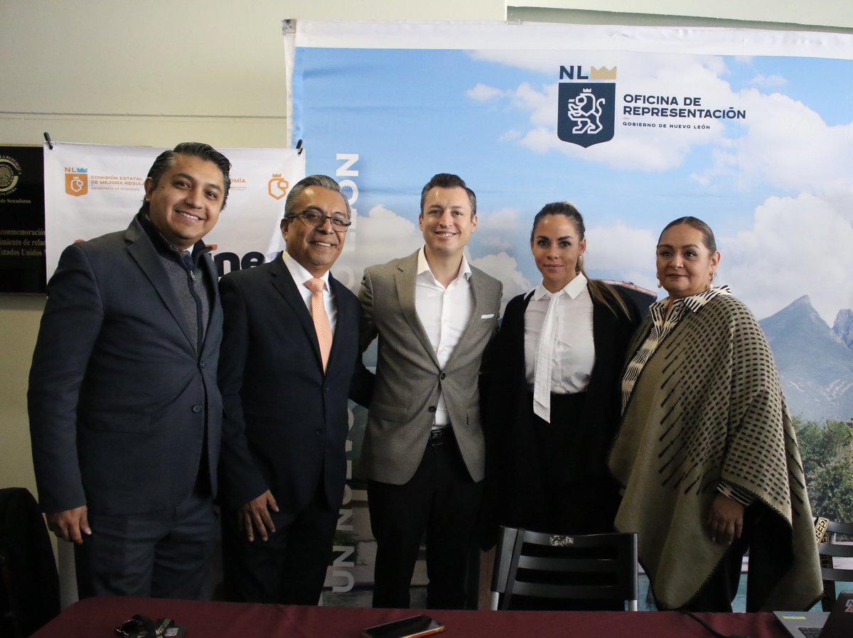 La Representación del Estado de Nuevo León, en coordinación con la Comisión Estatal de Mejora Regulatoria, participó en la inauguración de la Semana de los Derechos Digitales 2026 en el Senado de la República.

Durante el evento se presentó un stand informativo de NLínea