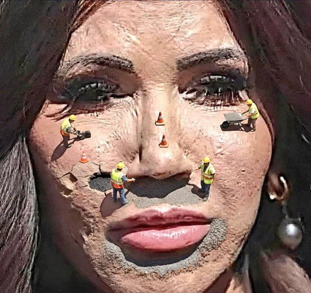 <a href="/PaulleyTicks/">PaulleyTicks</a> This cunt.