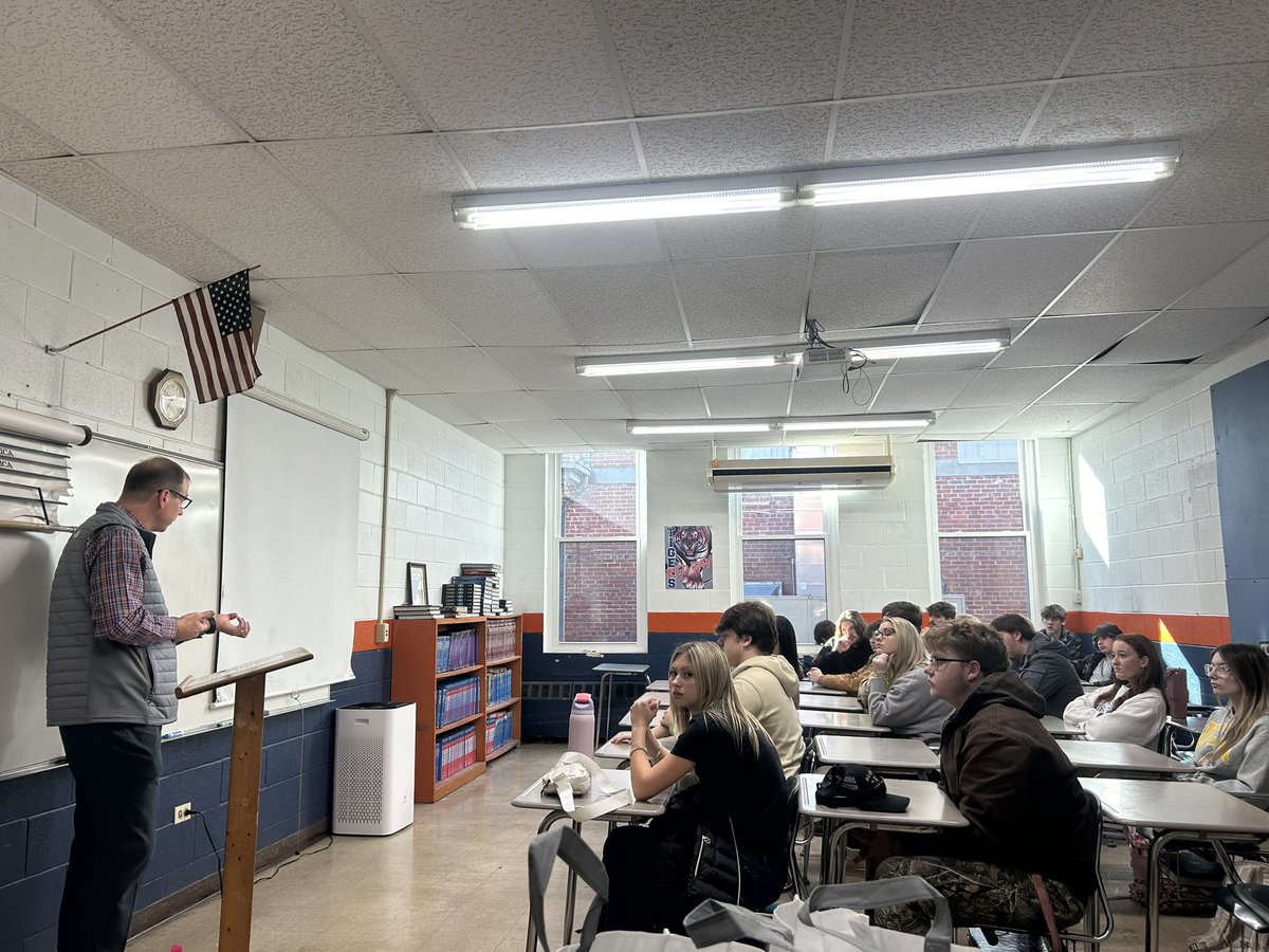 Community Spirit tweet media