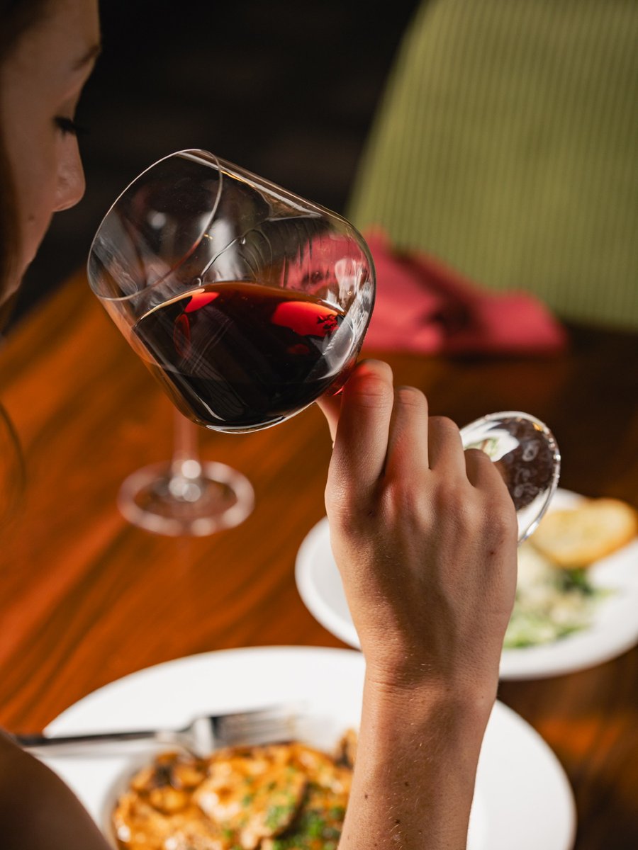 villacastrioti's tweet photo. Valentine’s at Villa 💌 Feb 13-14
Limited Reservations left
Reserve below or Call (615) 349-8949
https://t.co/J4Od3Ovz5b
#VillaCastrioti #NashvilleDateNight #ValentinesDayNashville #NashvilleEats #DowntownNashville #FourCourseMeal #NashvilleRestaurants #NashvilleFoodie https://t.co/s3uU8ejWJl