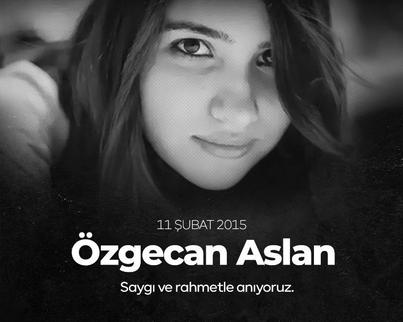 Özgecan’ın gülüşü, hayalleri, umutları… Hepsi yarım kaldı. Özgecan hep kalbimizdesin, seni asla unutmayacağız.
#ÖzgecanAslan
