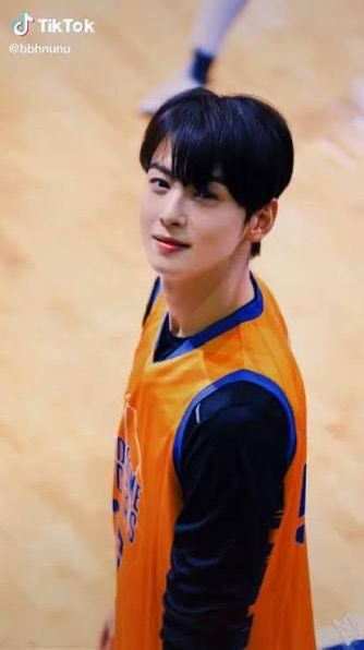 dyanavilla's tweet photo. 🛡 OPERACIÓN ESCUDO ACTIVADA 🛡
Leal, amor, respetoy protección hacia Eun Woo.
Estamos con el y demuéstrales que detrás de esa sonrisa que es fuerte como te vemos en tus kdramas e mv's 🫶🏻 Operación Escudo activada. Amor, respeto y protección para Eunwoo.
#OperacionEscudoEunwoo https://t.co/J6kNyW9DBP