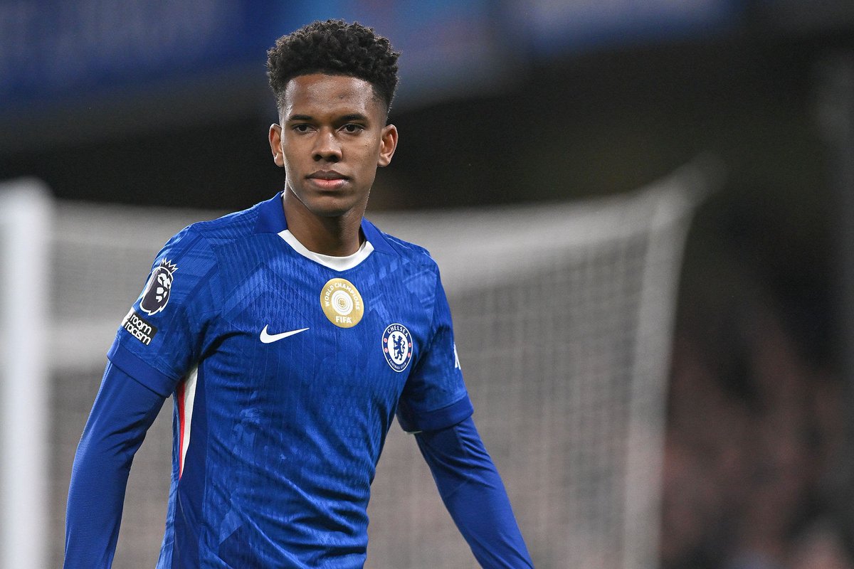 🚨 𝗦𝗧𝗔𝗧: Estêvão since the game vs Barcelona 3 months ago:

1 goal + 1 assist.