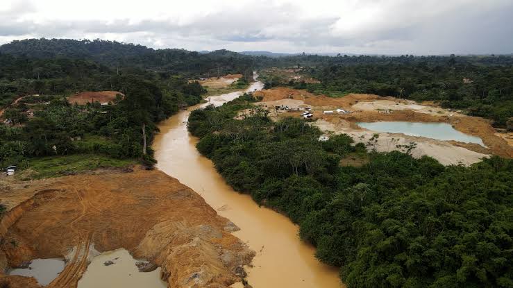 No clean water. No safe farms. No future. That’s what galamsey is leaving behind. Arrests alone won’t save Ghana - pressure will. Raise your voice. Flood the timeline. Demand action. #StopGalamseyNow