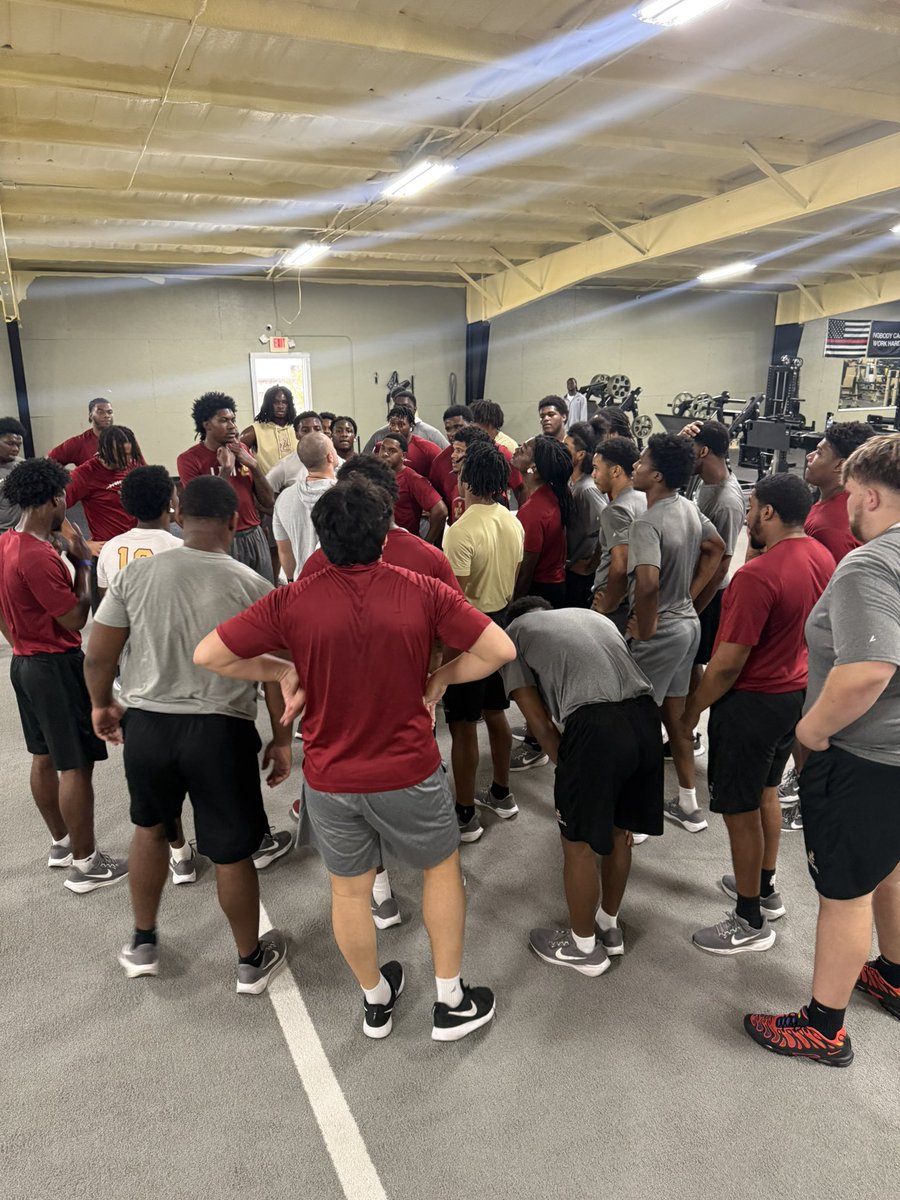 Jones College 🏈 tweet media