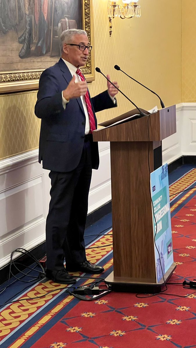 CCTrustees's tweet photo. .@BobbyScott, Ranking Member of @EdWorkforceDems calls for expanded opportunities for students and employers, tells community colleges to "keep up the good work."

#NLS2026 https://t.co/W5po0EFbUc