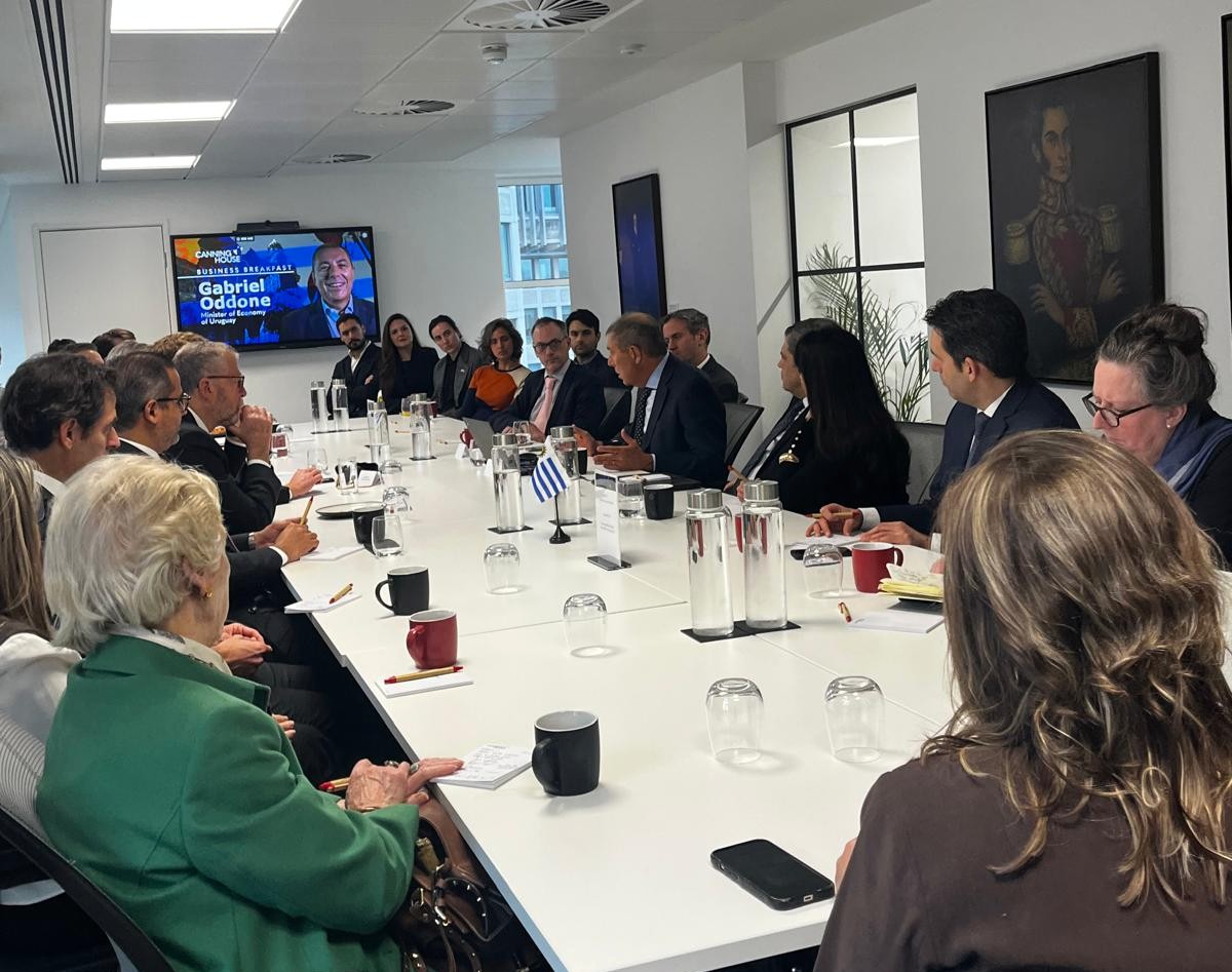 Ministerio de Economía y Finanzas tweet media