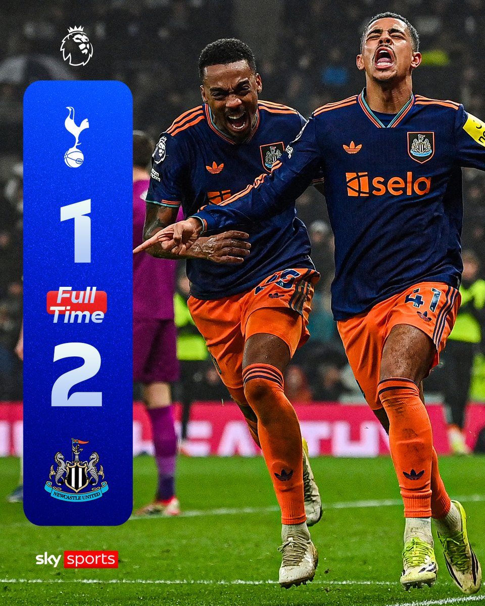 SkySportsPL's tweet photo. FULL-TIME: Everton extend their home winless run to six games. As it stands, Spurs are just three points above the relegation zone and Palmer's late miss helps Leeds take point at Chelsea! https://t.co/kkvt0bXrxU