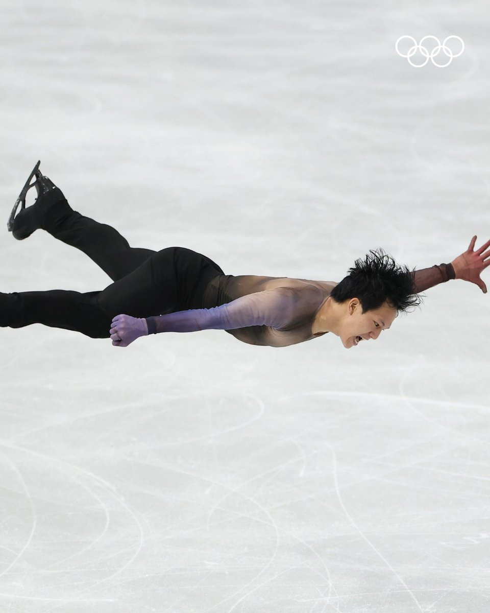 jeuxolympiques's tweet photo. Adam Siao Him Fa et Kevin Aymoz ont enchanté la patinoire de Milan ! 😍

Les 2 français ont réalisé une performance de haut vol lors du programme court.

Un score de 102.55 pour Adam et 92,64 pour Kevin. 🔥

🗓️ Rendez-vous vendredi 13 à 19h00 (CET) pour le programme libre 🥇🥈🥉

#JeuxOlympiques #MilanoCortina2026