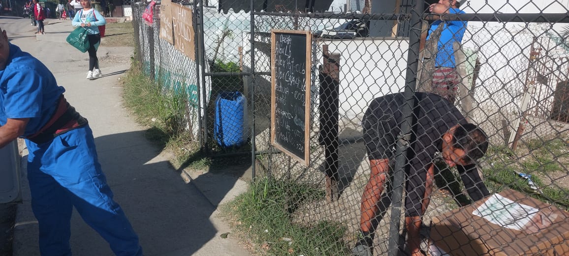 Intensa jornada de reciclaje en la capital recuperando a las FGNE y las arterias, todo el cartón reciclable. Tenemos recicladores incansables.
#LaHabanaDeTodos 
#IndustriasCuba 
#cubarecicla